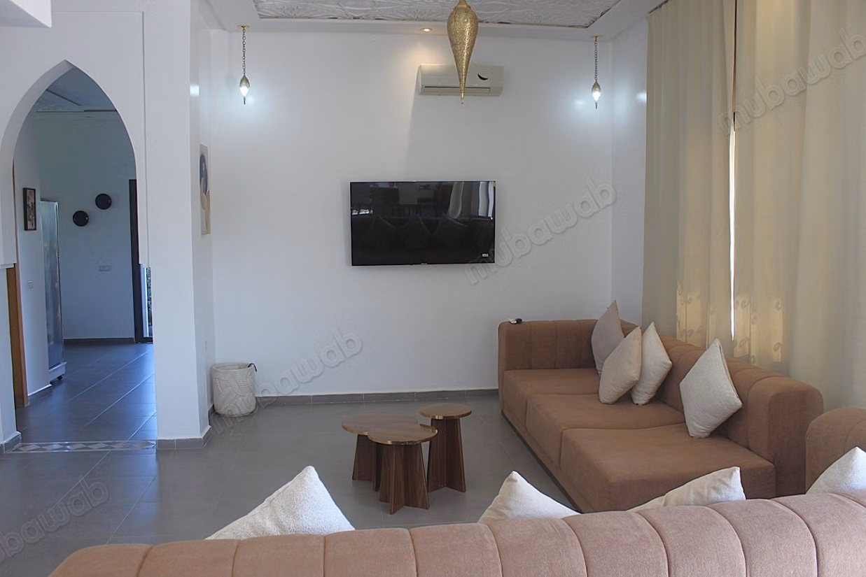 Belle villa neuve de quatre chambres