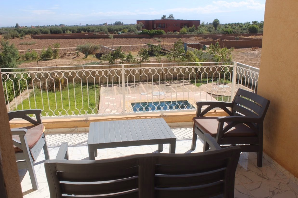 Belle villa neuve de quatre chambres