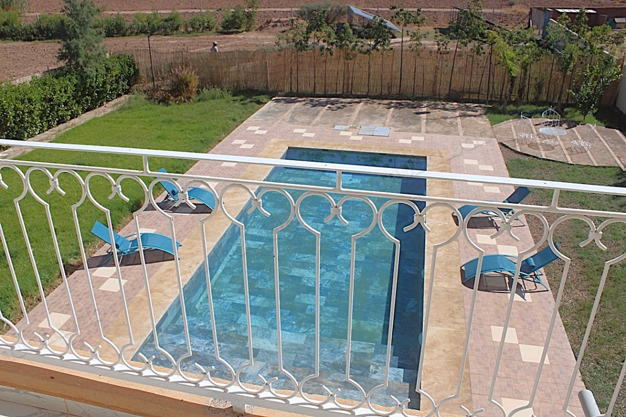 Belle villa neuve de quatre chambres
