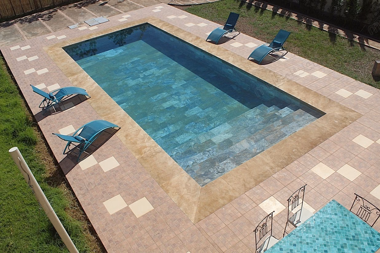 Belle villa neuve de quatre chambres