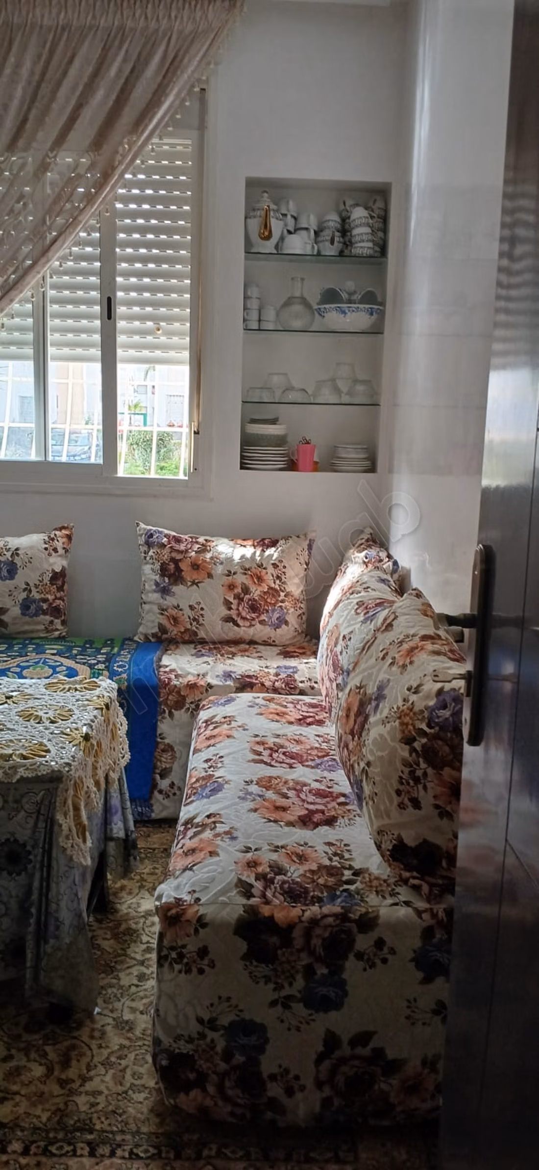 Rent this apartment in Dar Bouazza. 2 beautiful bedrooms. Well furnished
