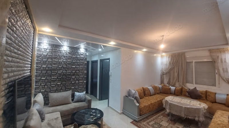 Rent this apartment in Dar Bouazza. 2 beautiful bedrooms. Well furnished