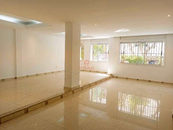 Office for Rent in Gauthier