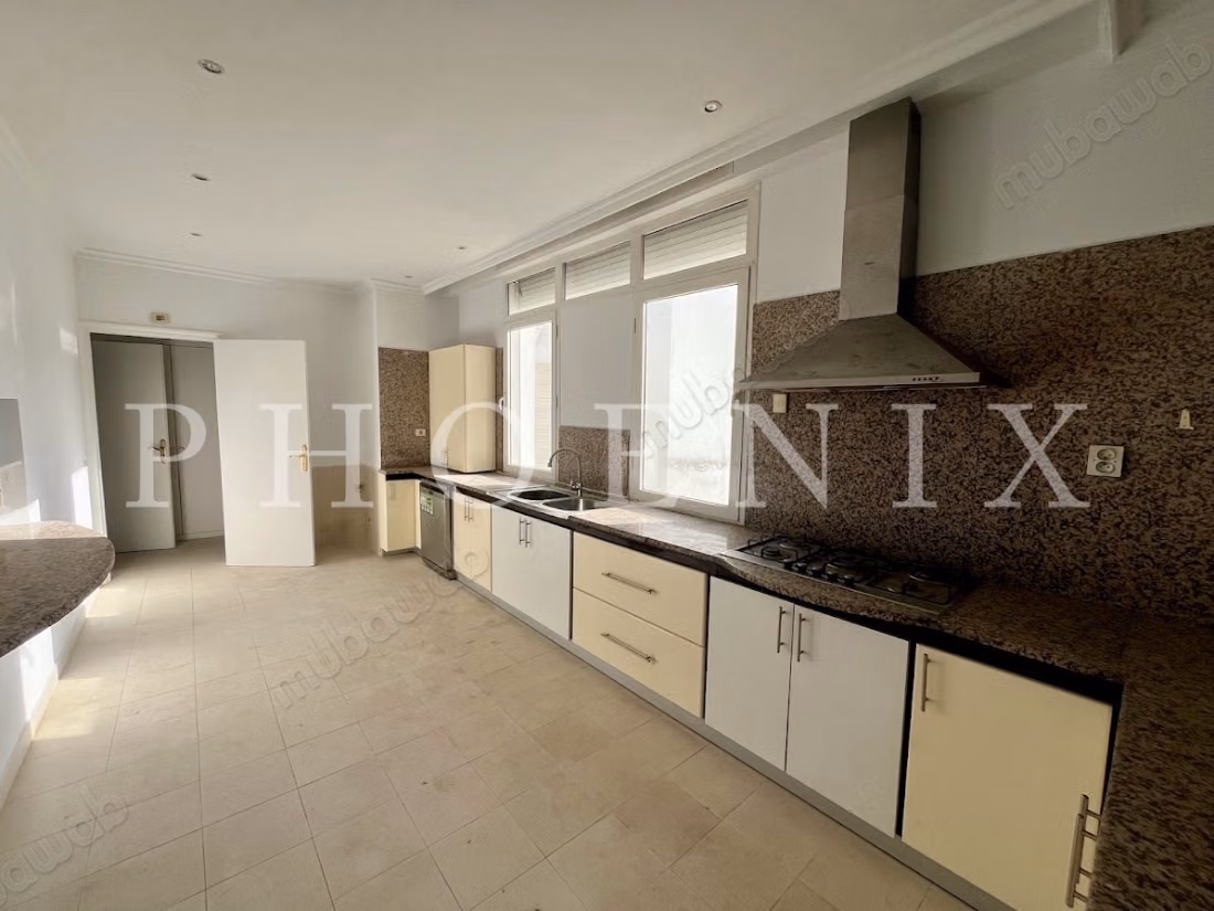 Villa S6 con piscina a Cartagine