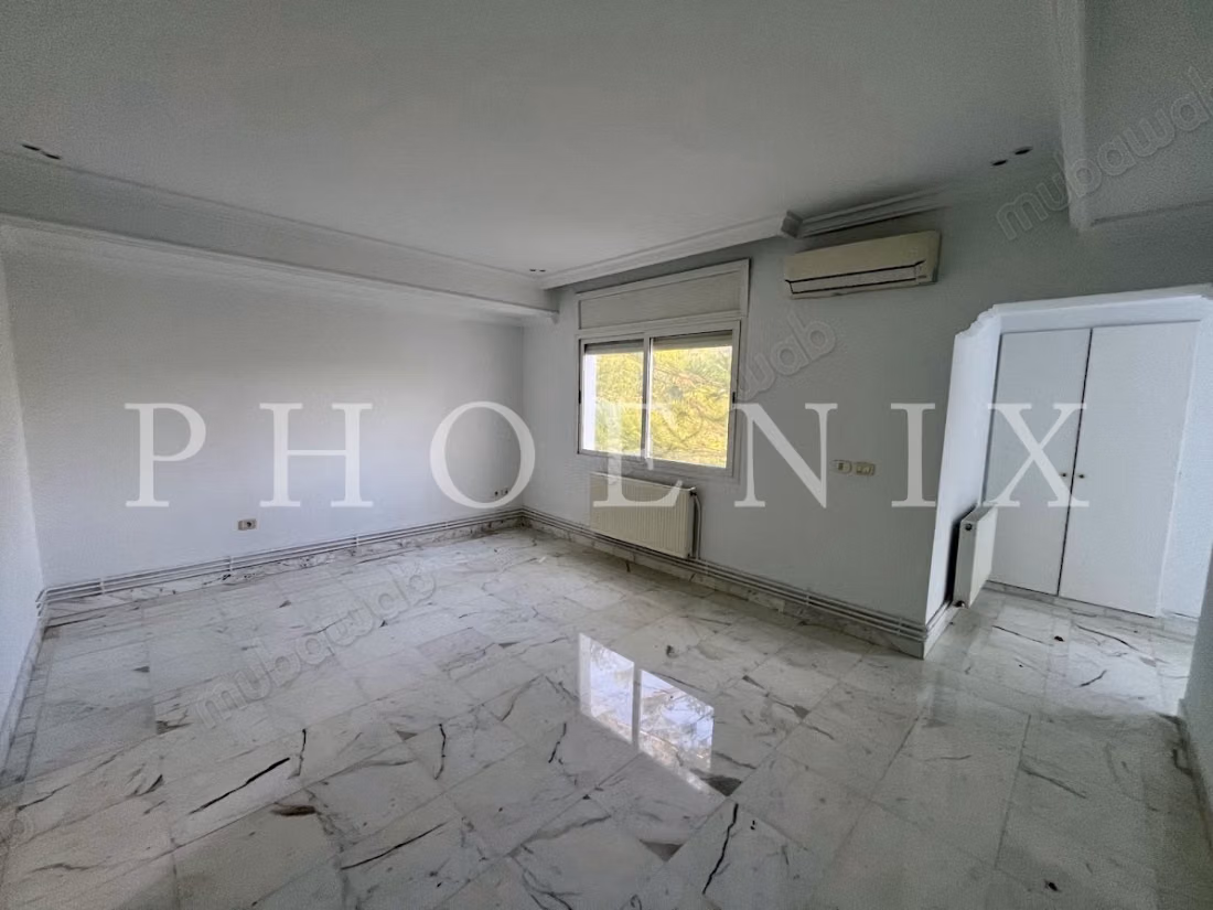 Villa S6 con piscina a Cartagine