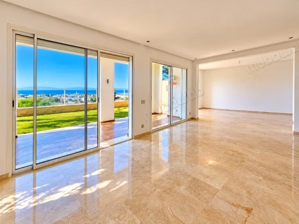 Rent villa with sea view in Ain Diab