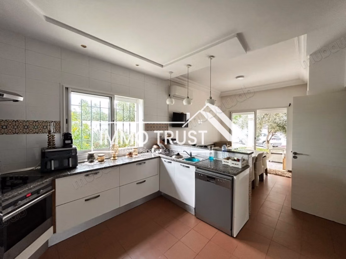 Villa S4 con giardino a La Soukra