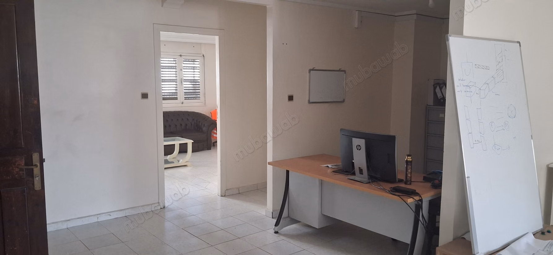 Prachtig kantoor te huur 123 m² op Bd Ghandi