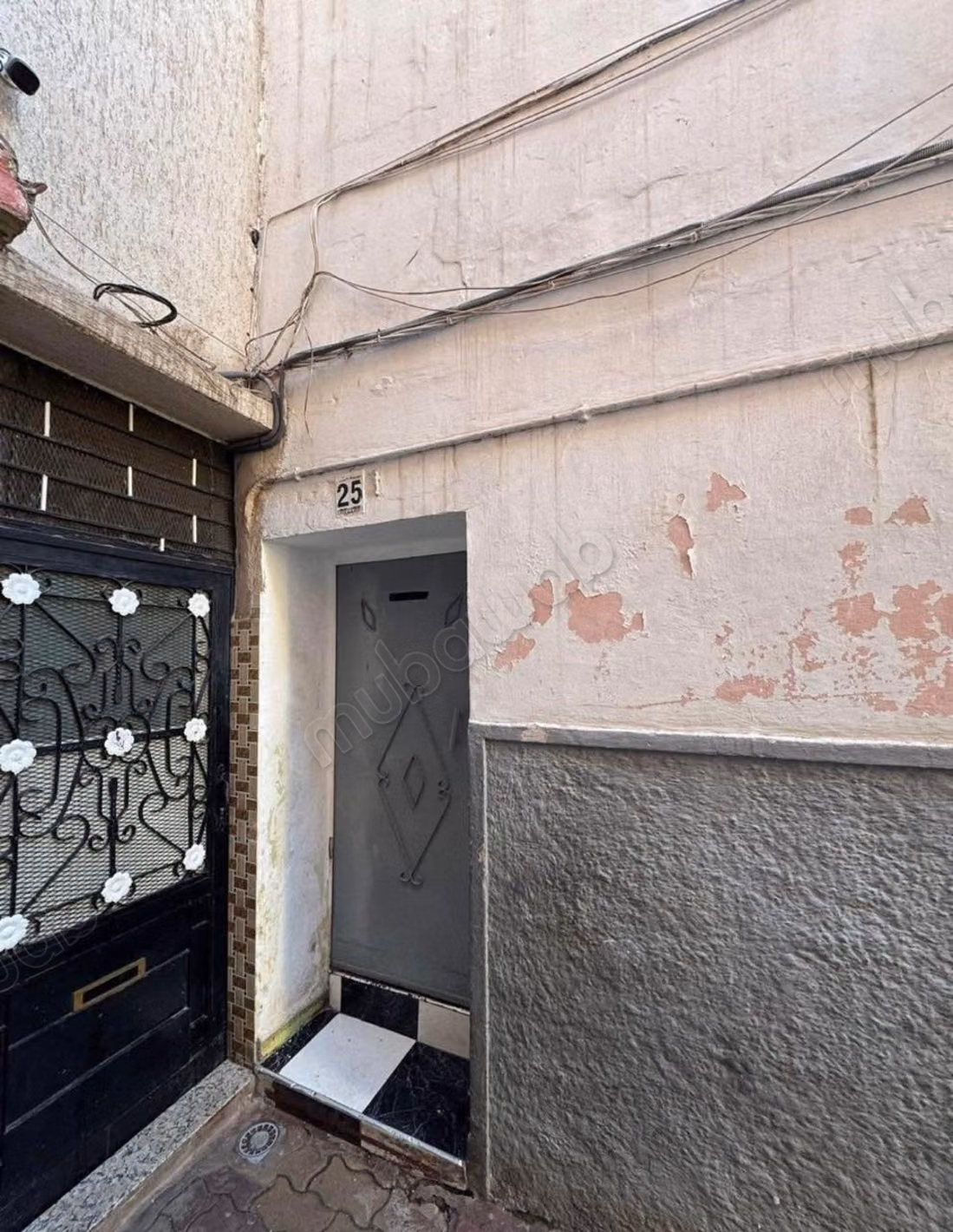Superbe appartement à vendre à Darb Al-Hajar. 3 pièces confortables. Cuisine équipée