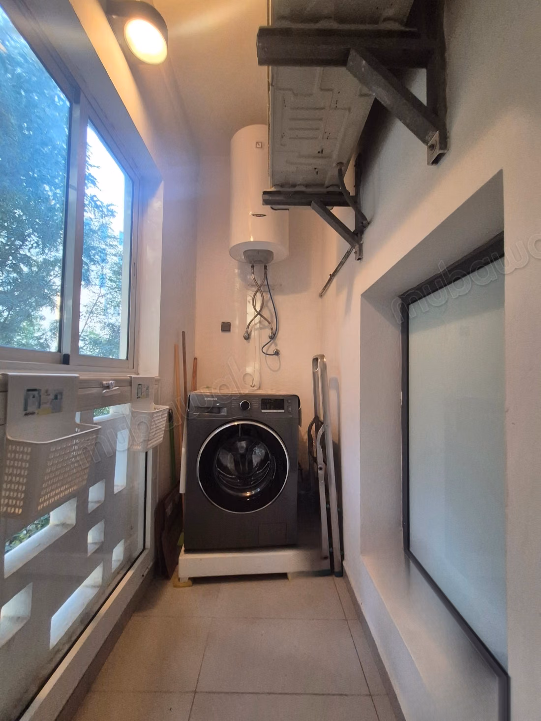 Appartement meublé de 127 m² à louer 
CFC