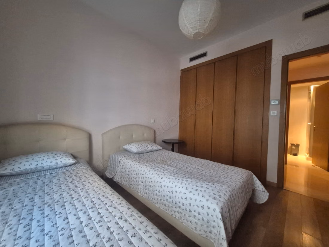 Appartement meublé de 127 m² à louer 
CFC