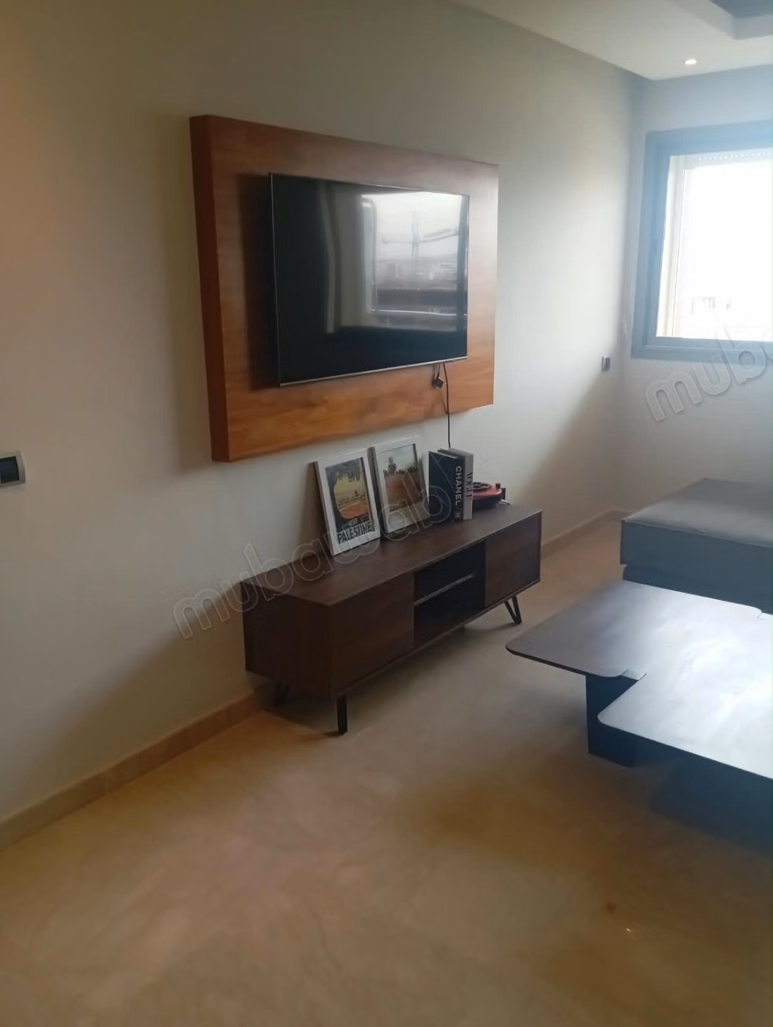 Louez cet appartement à Palmier.
Superficie 118 m².
Meublé