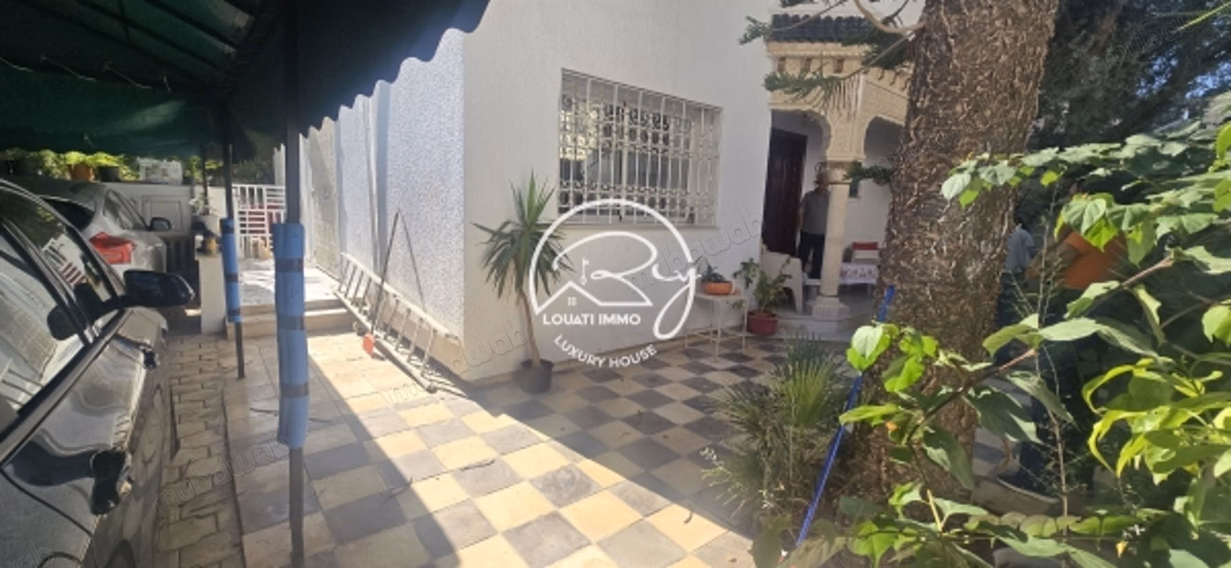 A vendre un Duplex s4 à Ain Zaghouan Sud