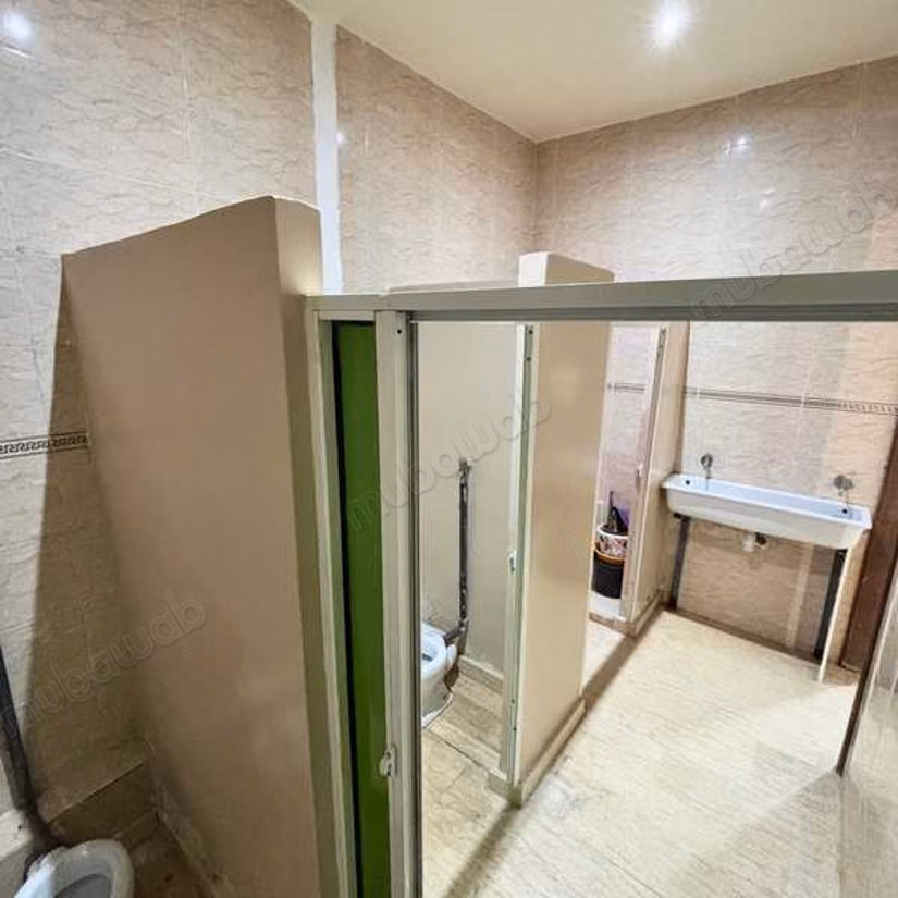 Villa à Vendre de 324.0 m² à Sidi Rahal,
Hay Charaf