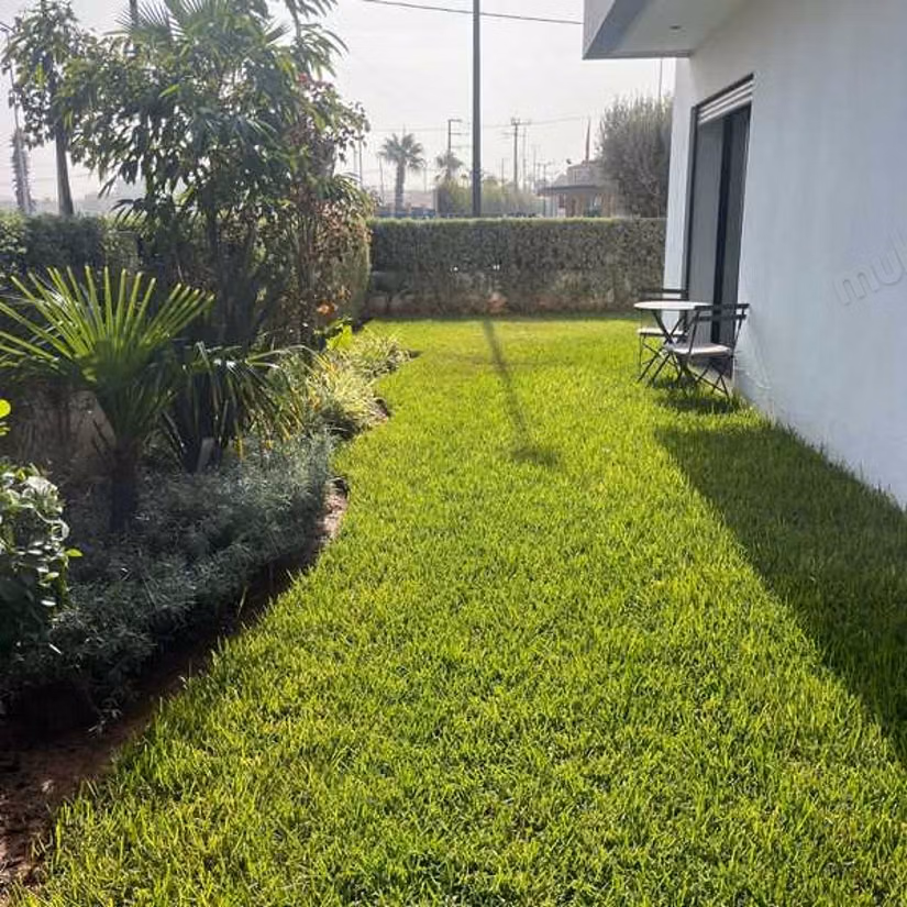 Appartement à Louer de 210.0 m² à Casablanca, Ain Diab Extension 2