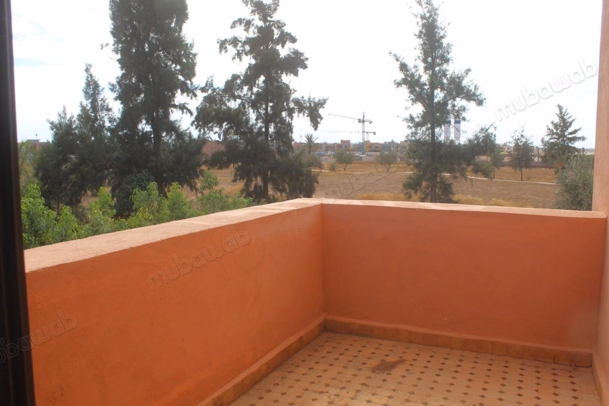 Villa à Louer dans un domaine proche de la ville