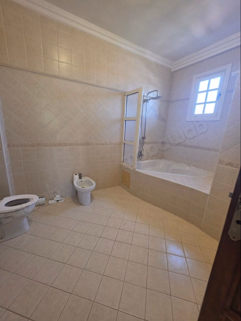 Charmante villa avec piscine à louer à Targa