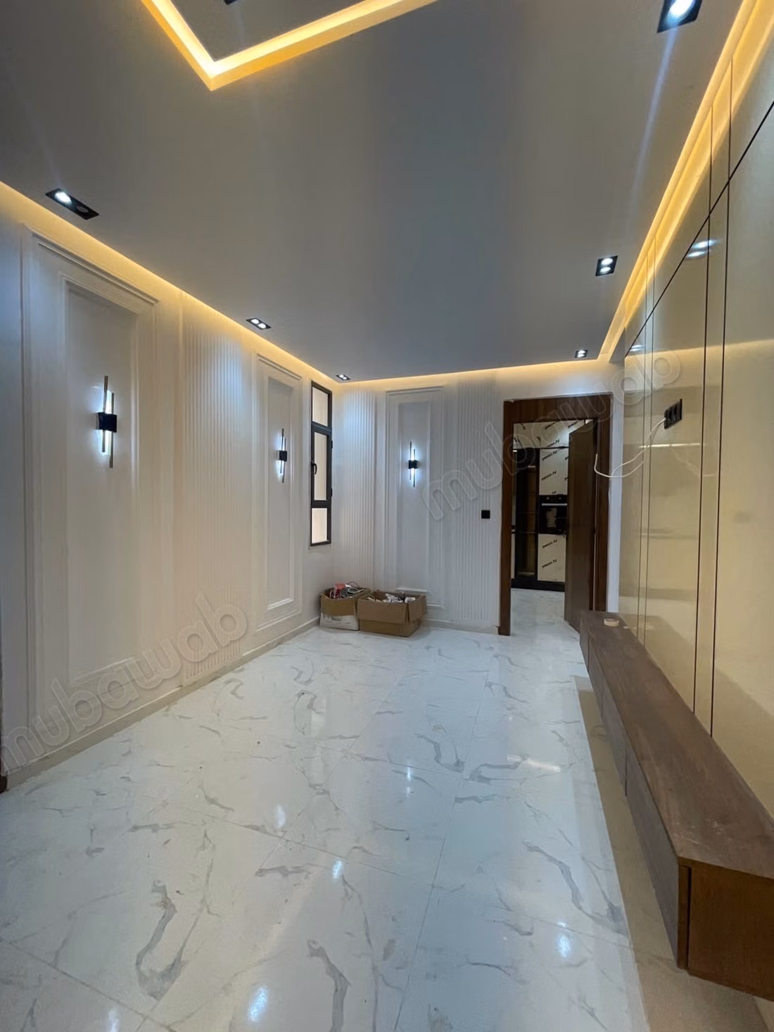 Bel appartement à vendre à alliance Mehdia.
Superficie 100 m².
Cuisine équipée