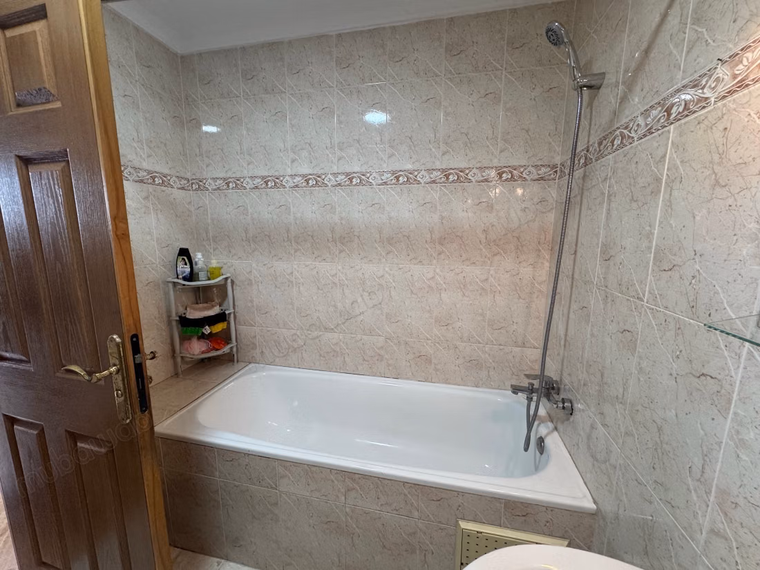 Très bel appartement en location à Bourgogne Est. 
2 chambres