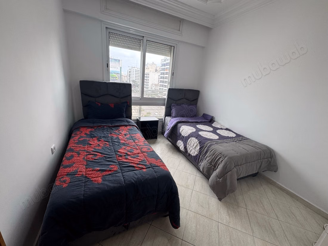 Très bel appartement en location à Bourgogne Est. 
2 chambres