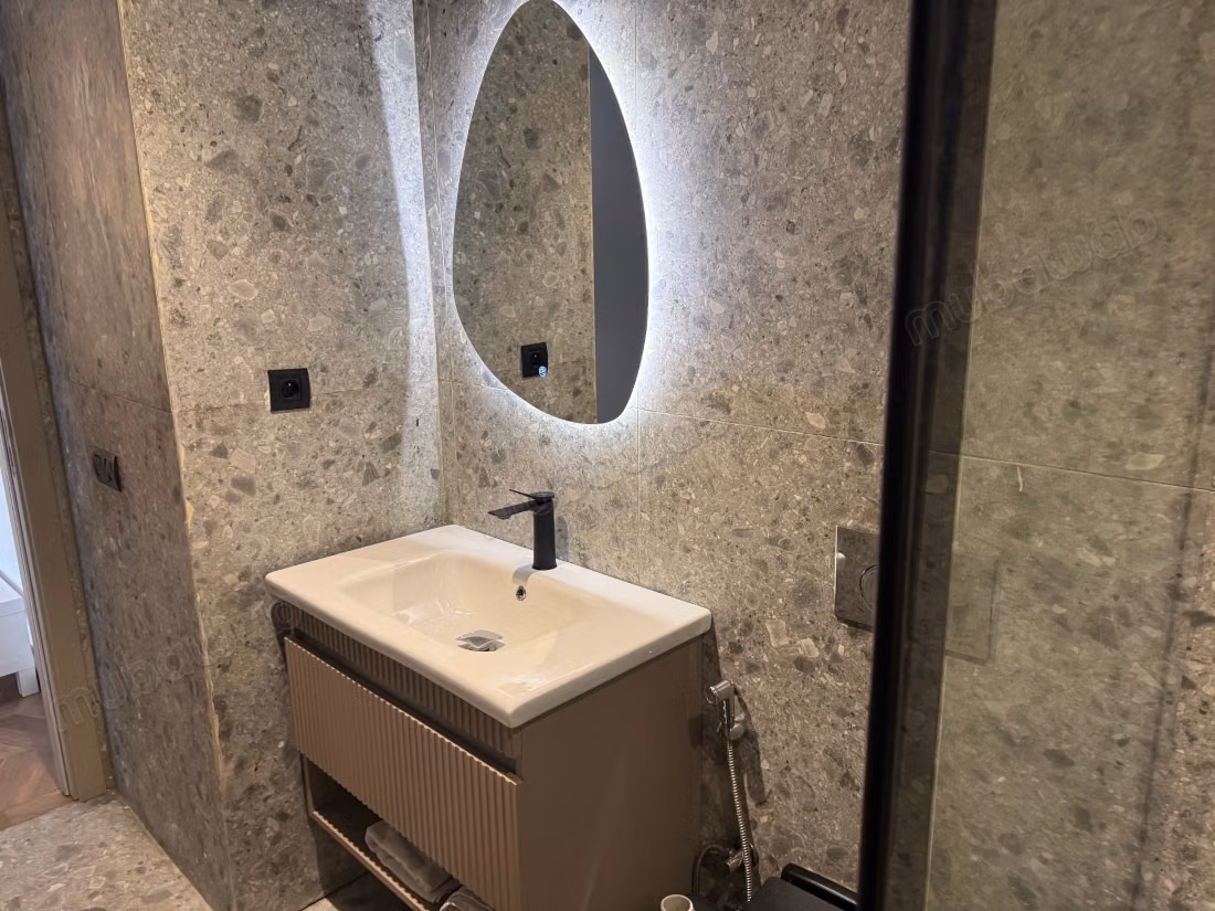 Superbe appartement à louer à El Manar 
El Hank. 1 belle chambre