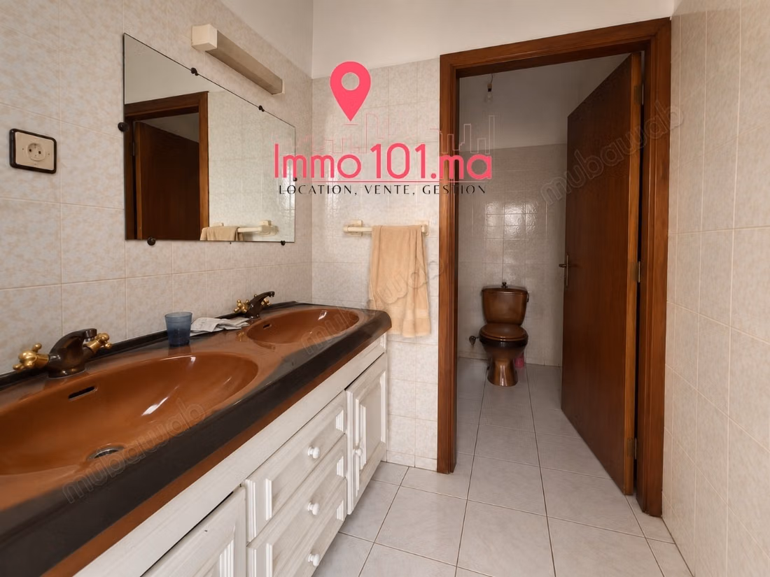 Villa à vendre à Guich Oudaya
