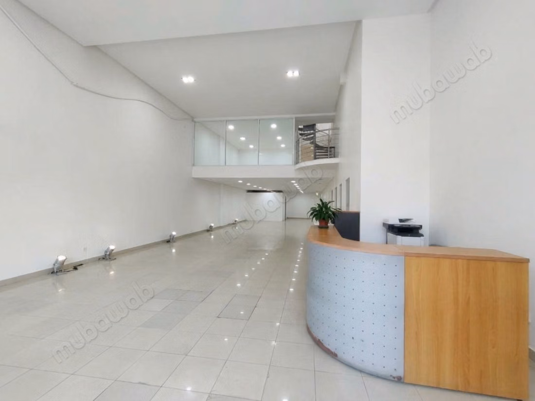 Maarif Route d'el jadida à vendre local commercial 390m2