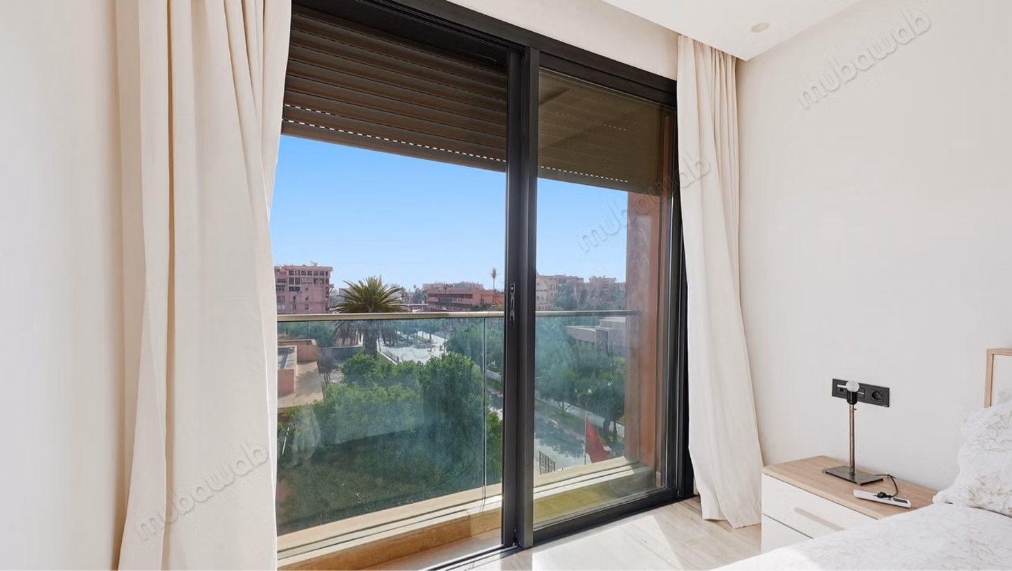 Hivernage. Vue Atlas 91 m²