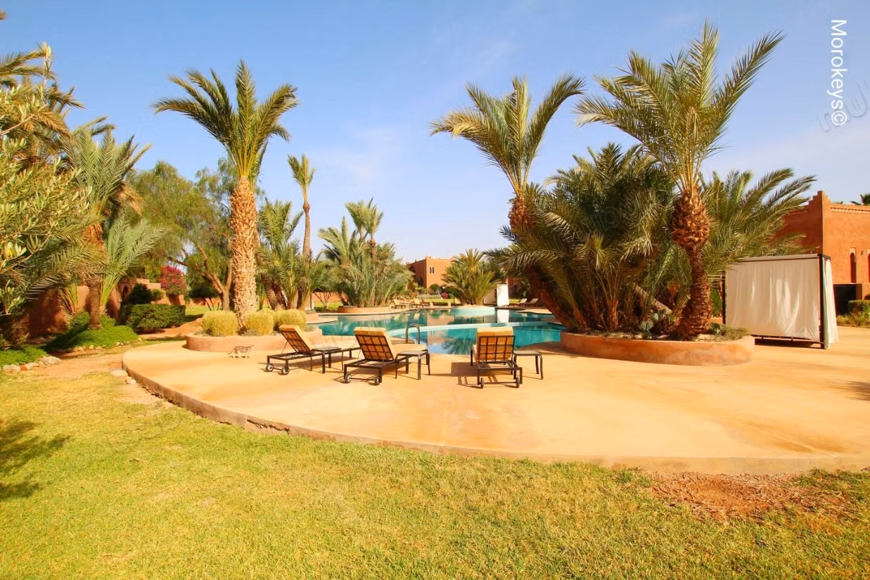 Magnifique Villa 260m2 
Dar Lamia Palmeraie Ouest