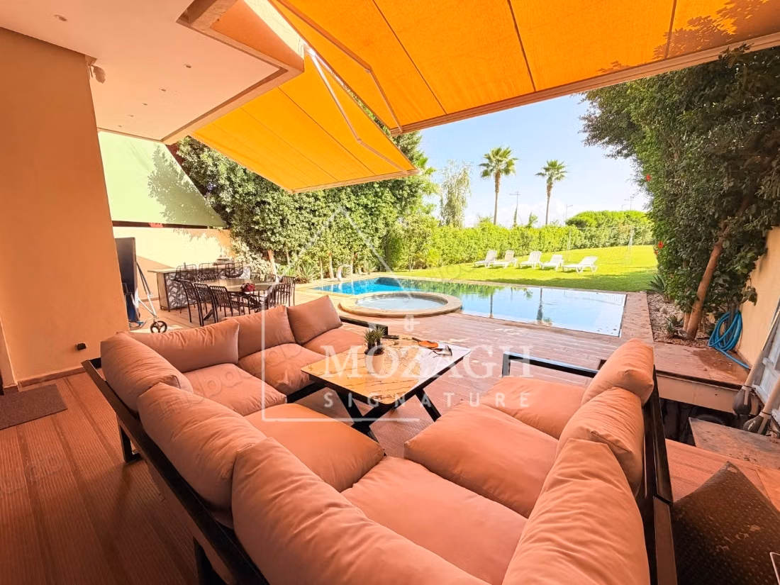 Spacieuse villa 6 chambres avec piscine privée