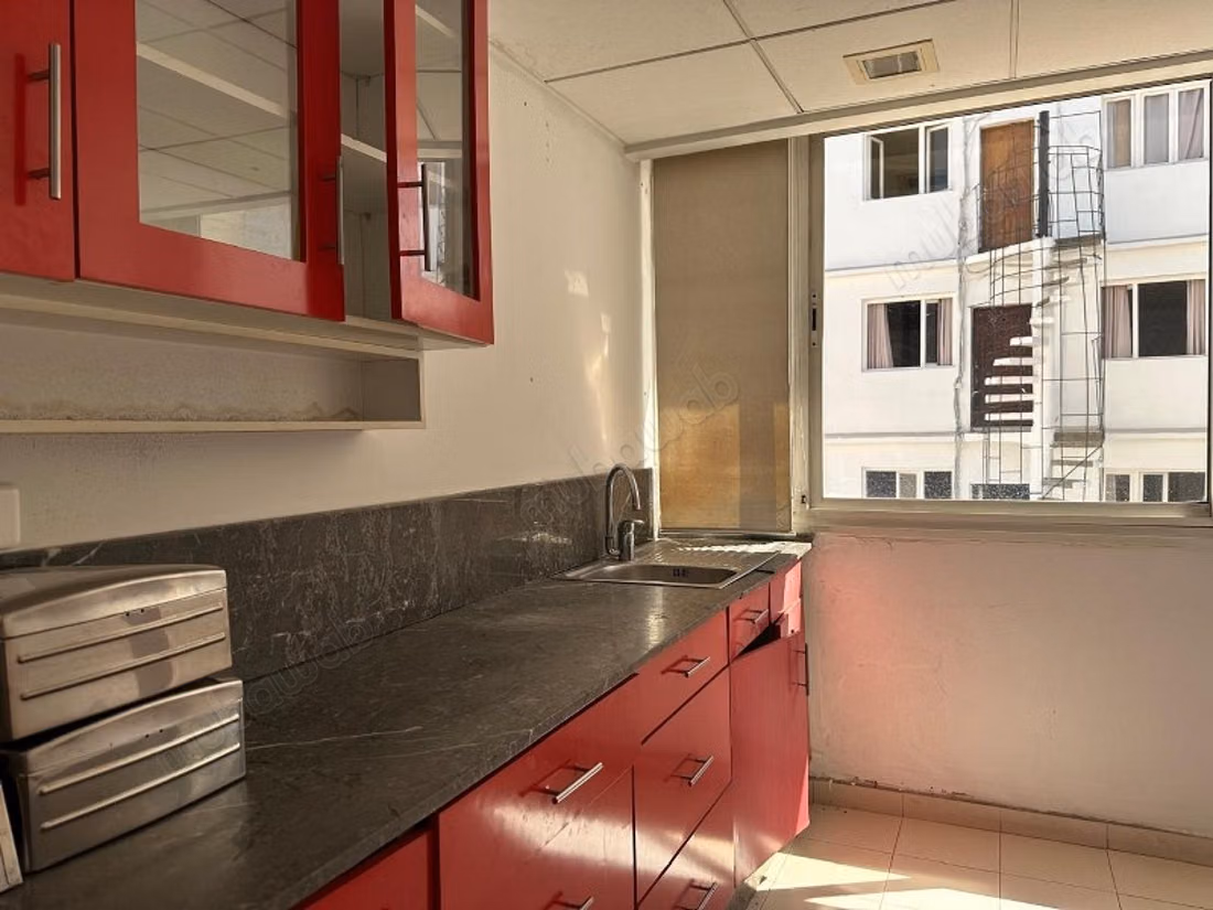 Plateau de bureau à louer sur GAUTHIER