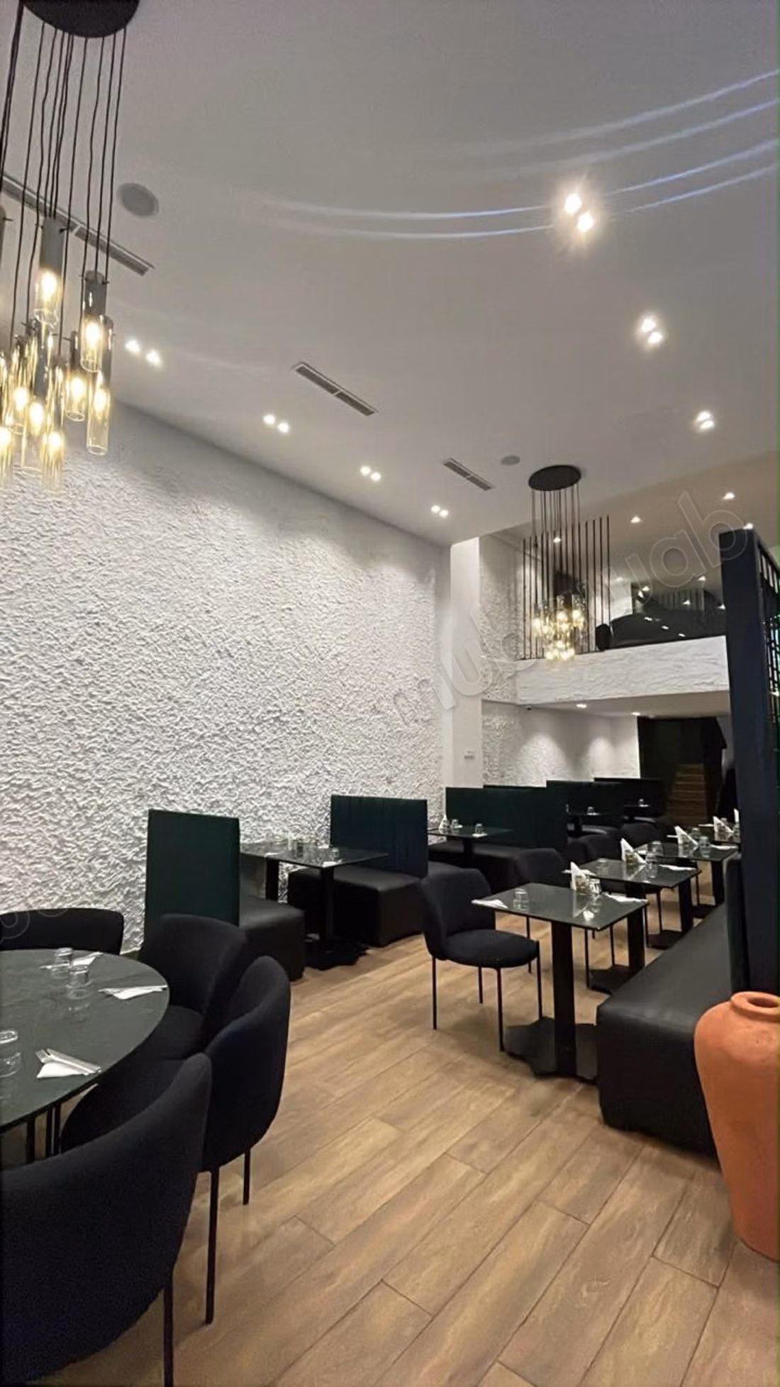 Restaurant haut de gamme de 500 m² à vendre Victor Hugo