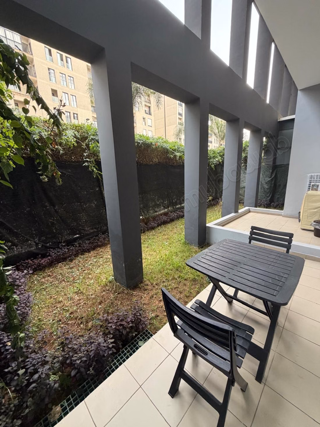 Très bel appartement en location à prestigia Riyad. 1 Pièce. Ascenseur et places de parking