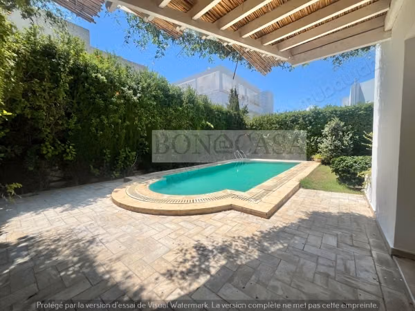 Villa S3 with pool and garden for rent in Marsa