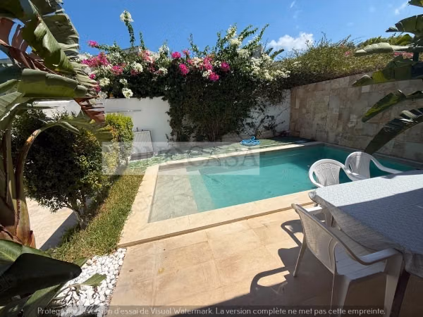 Villa S4 Vide piscine et jardin à louer à Gammarth