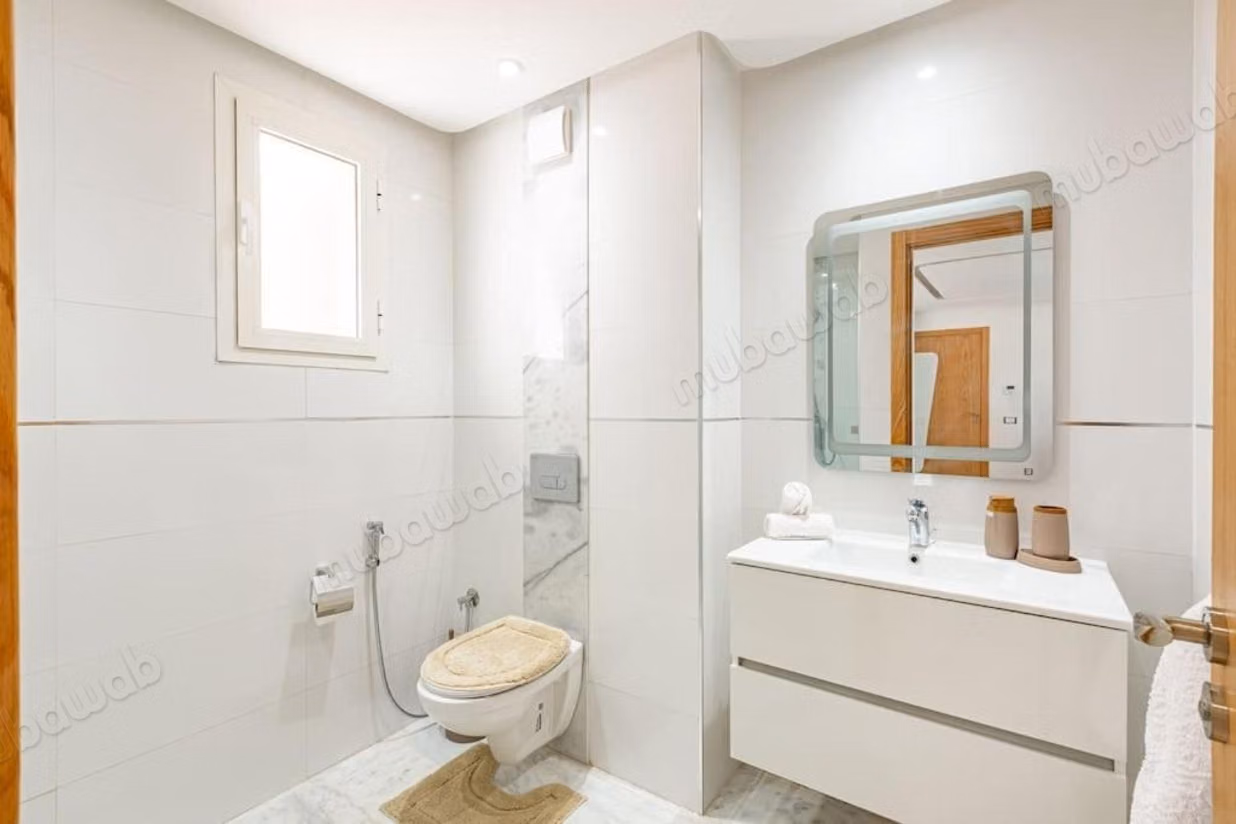 Bel appartement avec terrasse, jardin et pisince securisé