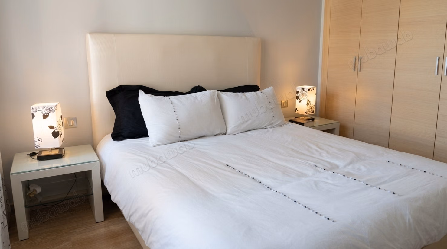Appartement rez de jardin meublé à louer à Agdal
