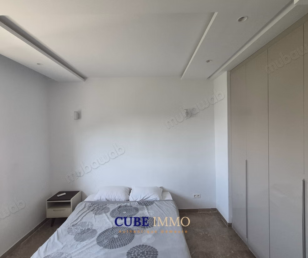 Triplex contemporain avec piscine à Gammarth