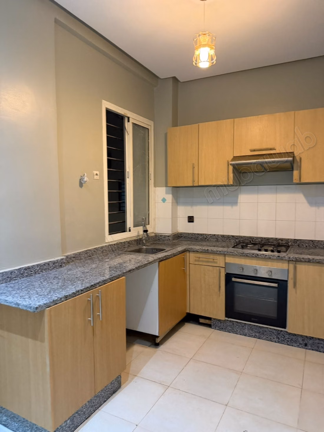 Appartement 3 chambres à louer à Targa, 79 m²