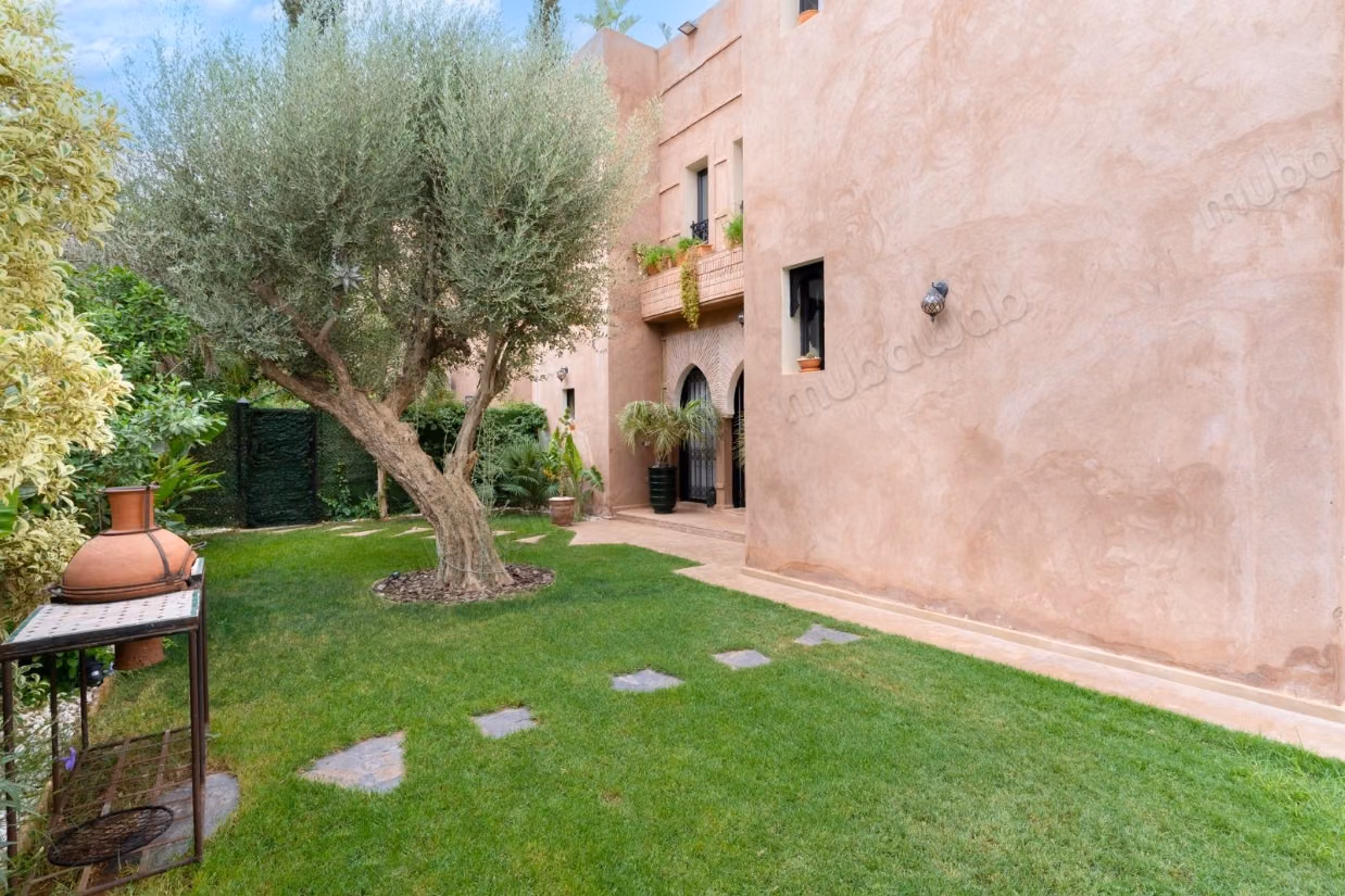 Villa Riad avec Piscine et Jardin