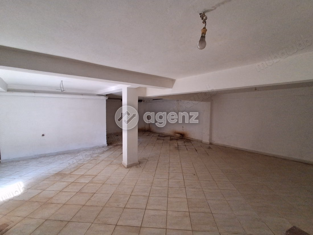 Commerce à vendre 148 m² 
Said hajji 
Salé