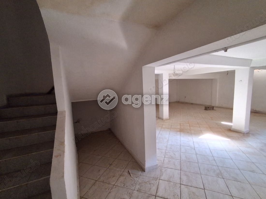 Commerce à vendre 148 m² 
Said hajji 
Salé