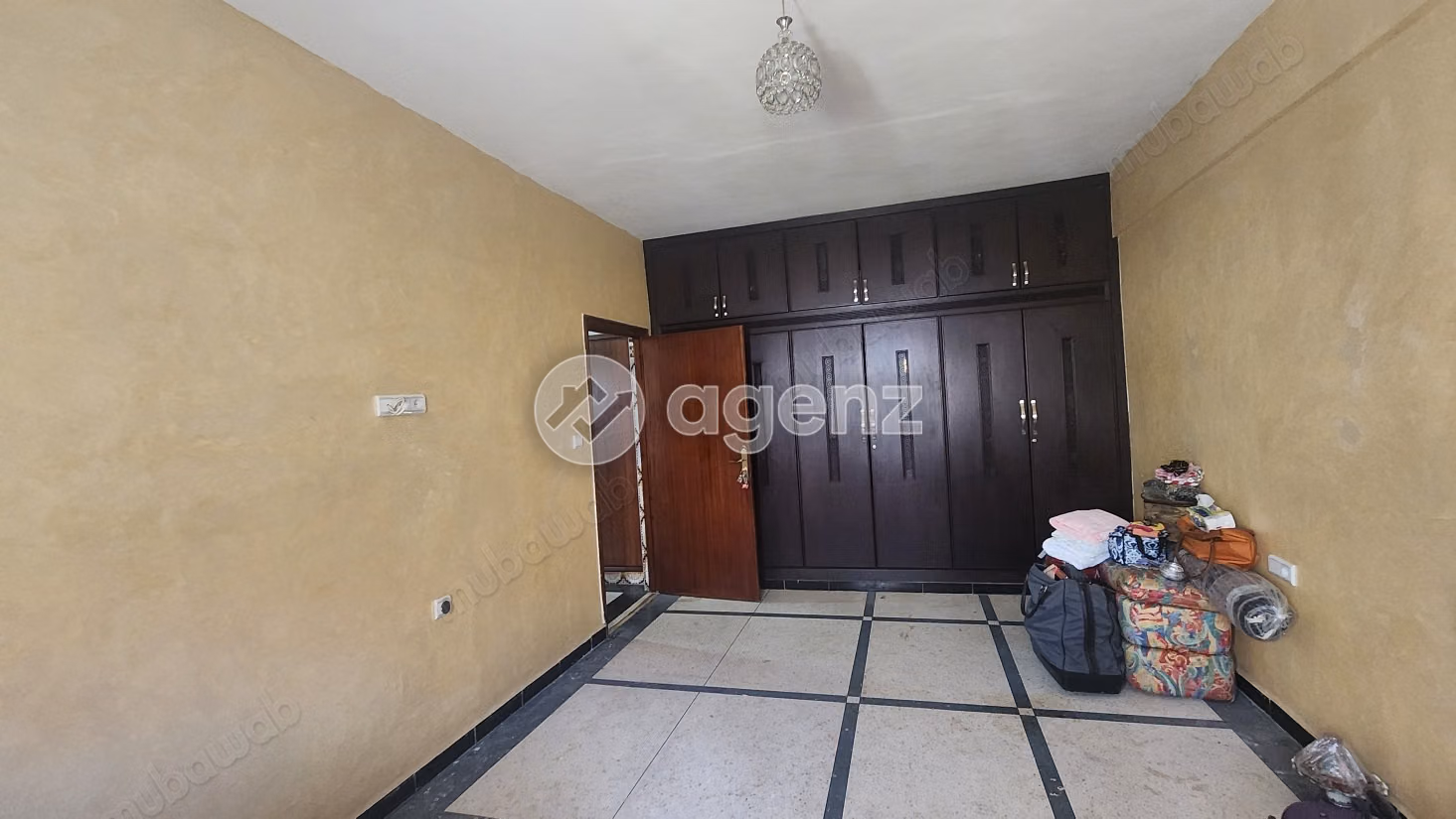 Villa à vendre 250 m², 5 chambres 
Hay Dakhla 
Agadir