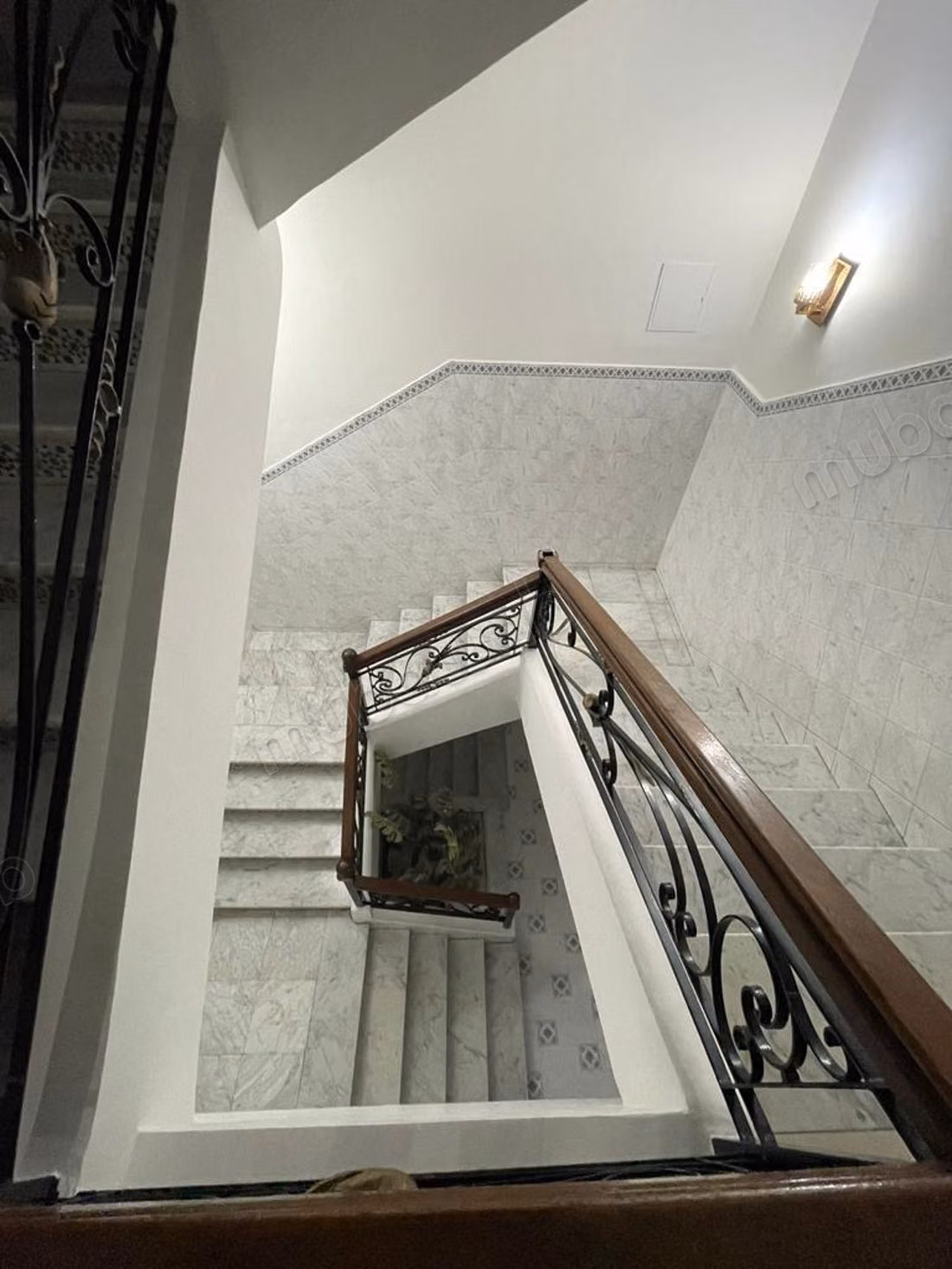 Location villa de luxe à Sidi Maarouf.
Surface de 300 m².
Bien meublé