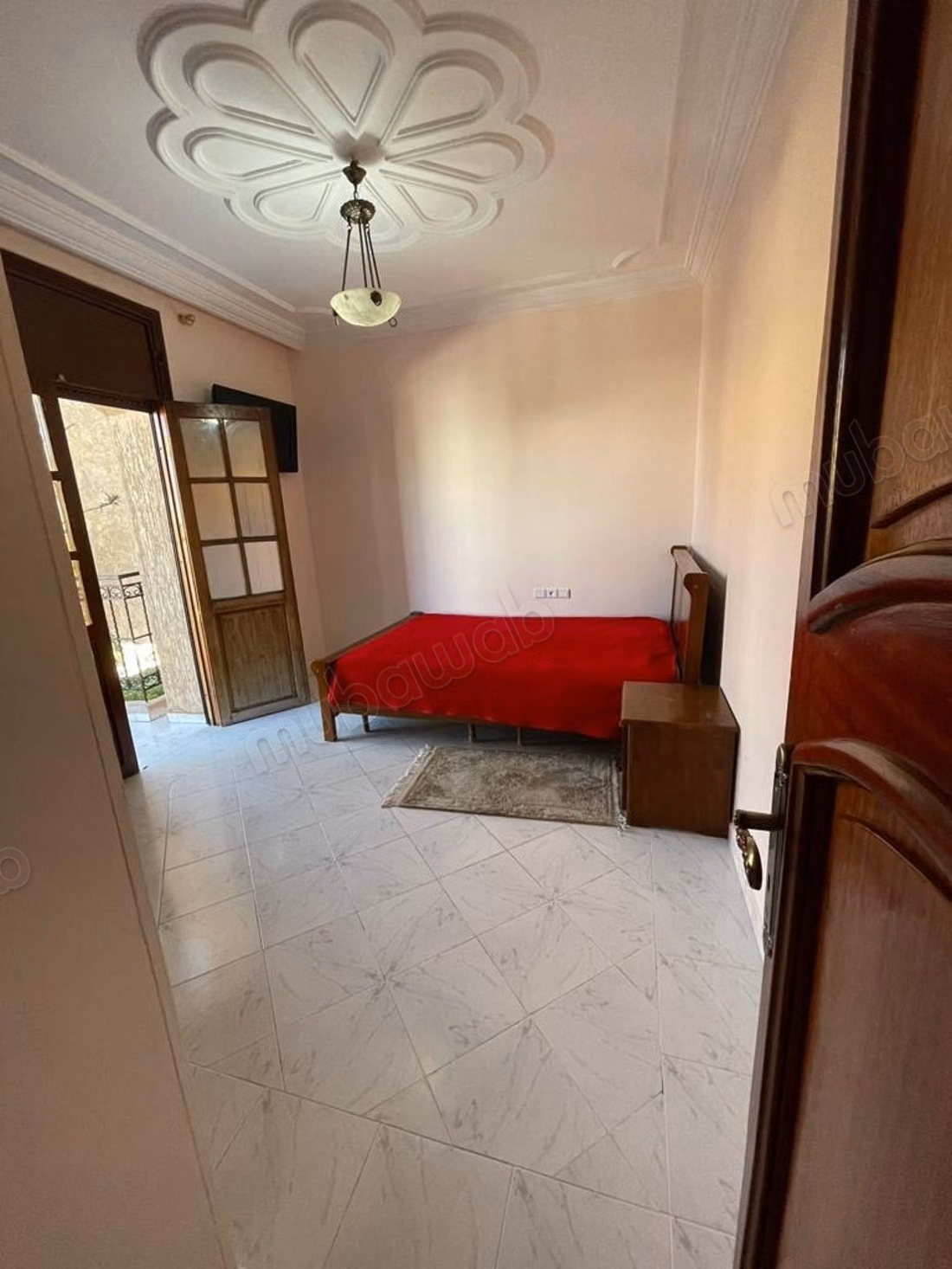 Location villa de luxe à Sidi Maarouf.
Surface de 300 m².
Bien meublé