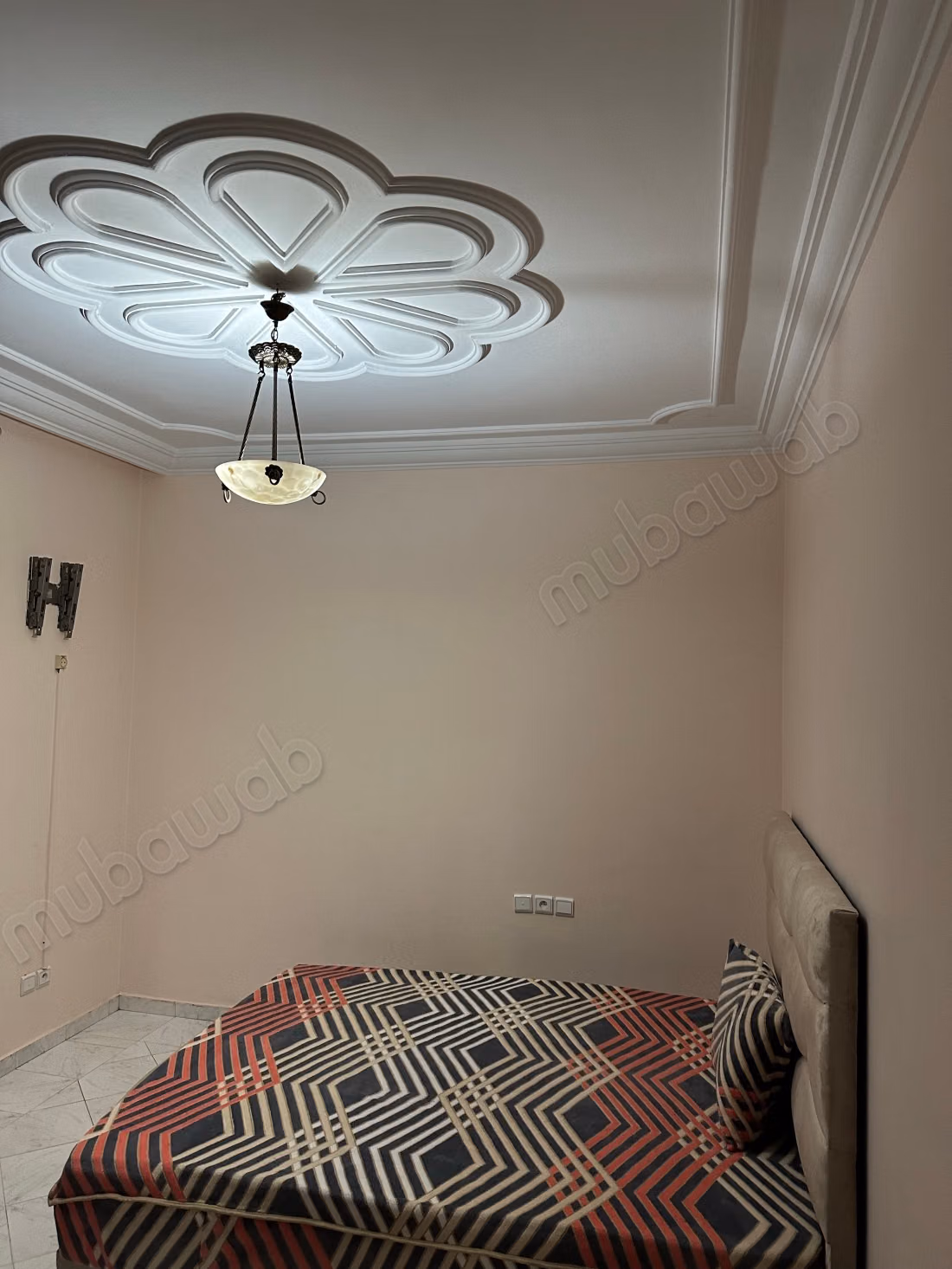 Location villa de luxe à Sidi Maarouf.
Surface de 300 m².
Bien meublé