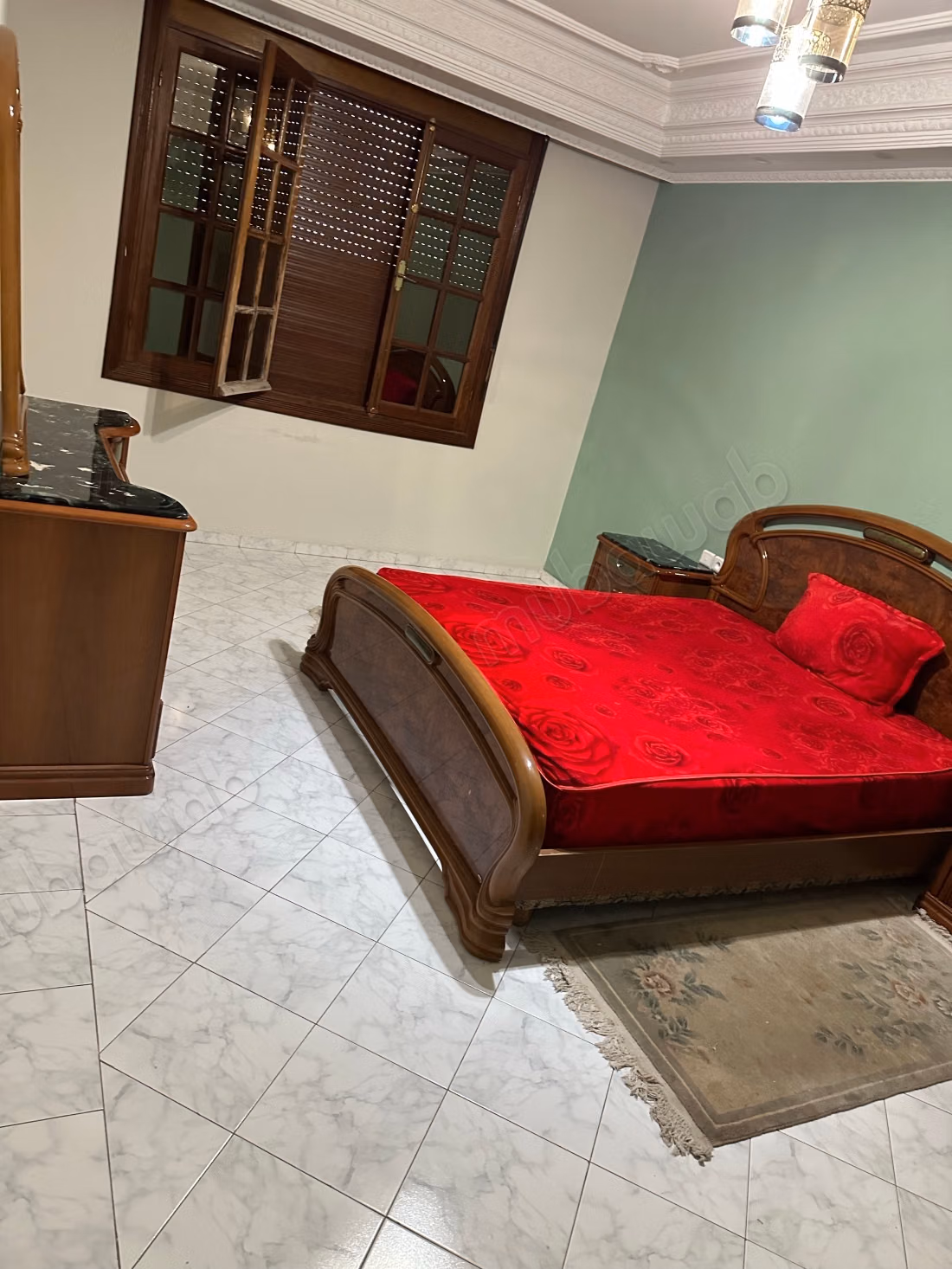 Location villa de luxe à Sidi Maarouf.
Surface de 300 m².
Bien meublé