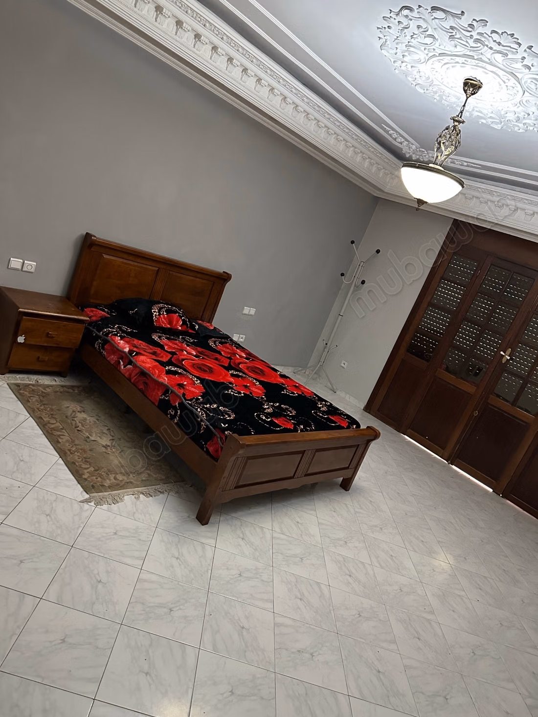 Location villa de luxe à Sidi Maarouf.
Surface de 300 m².
Bien meublé