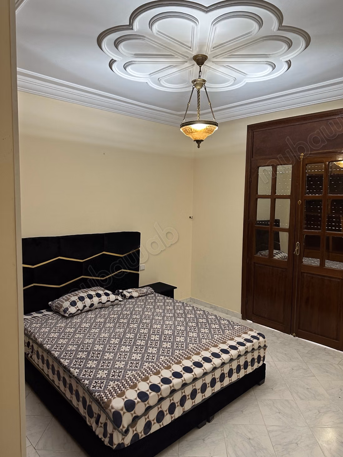 Location villa de luxe à Sidi Maarouf.
Surface de 300 m².
Bien meublé