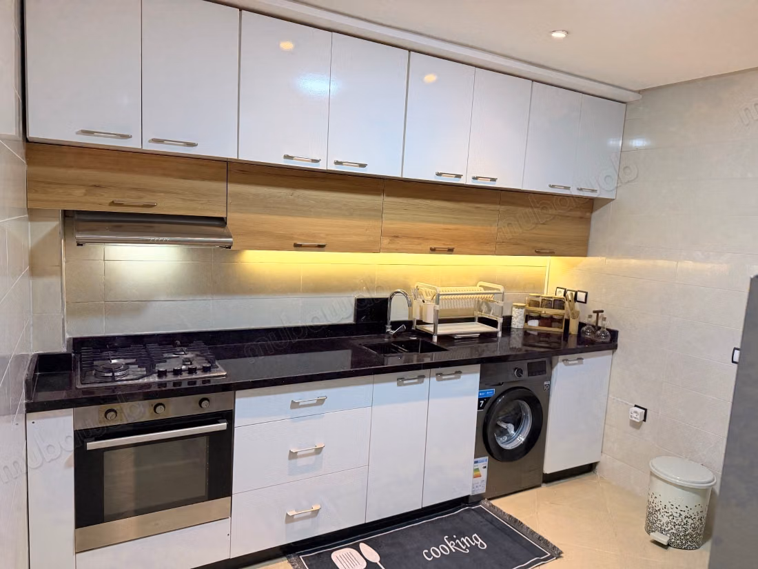 Apartamento amueblado de 70 m² en Kénitra – Equipos y ropa de cama nuevos, a diez minutos a pie de la estación de TGV